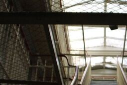 Za mało miejsc dla skazanych. Szwecja wynajmie więzienie w Estonii