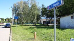 O parking w tym miejscu od lat apelowali rodzice dzieci MP nr 2 w Puławach. W tym roku zadanie ma zostać wykonane