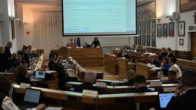 Problem z jawnością? Lubelski radny domaga się transmisji z komisji