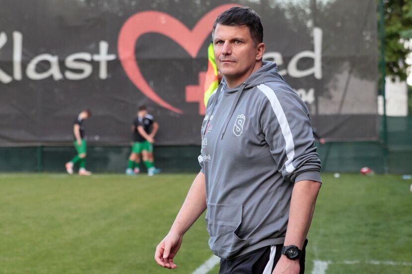 Łukasz Gieresz był trenerem Świdniczanki od listopada 2021 roku