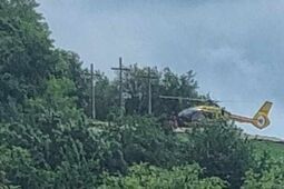 Mężczyzna zasłabł na Górze Trzech Krzyży w Kazimierzu Dolnym. Interweniował śmigłowiec