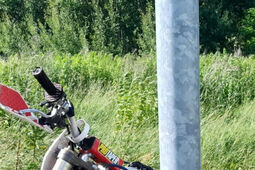 Wypadek z udziałem dwóch motocyklistów. Jeden nie przeżył, drugi uciekł z miejsca zdarzenia