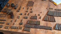 Zgłosił włamanie, wpadł przez arsenał. Zaskakujące odkrycie w Poniatowej