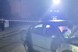 13-latek uderzył autem w słup. „Pożyczył” auto od babci