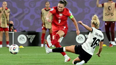 Polki przegrały w piątek na początek Euro 0:2