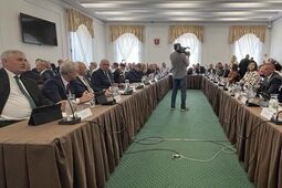 Nielegalna migracja – temat jak bumerang. Prezydent zwołuje sesję nadzwyczajną