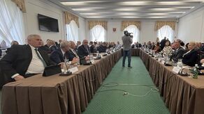 Radni Zamościa od kilku miesięcy zajmują się tematem imigracji. To wzbudza ogromne emocje, mimo iż wielokrotnie padały zapewnienia o tym, że nikt żadnych  nielegalnych migrantów nie zamierza w mieście lokować