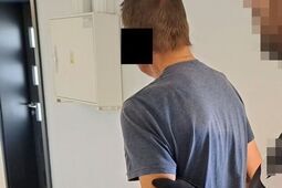 Przyszedł do znajomego z wizytą, wyszedł ze szkatułką pełną złota