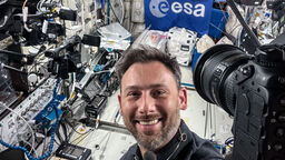 Polski astronauta Sławosz Uznański-Wiśniewski wrócił na Ziemię