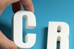 Top 5 CRM dla Małych i Średnich Firm w 2025 roku: Ranking i Wybór