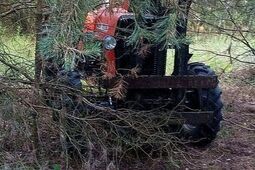 Kradzież ciągnika i częściowo udana ucieczka