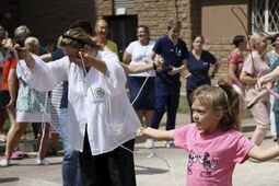 Skakanka w dłoń i skaczemy! W ramach walki z mukowiscydozą