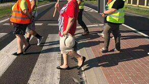 Protest mieszkańców Jarosławca ma polegać na spacerach po przejściach dla pieszych. To z pewnością wywoła utrudnienia. Pikietę będzie zabezpieczała policja