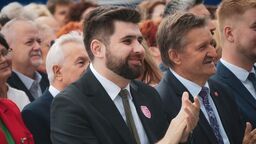 Prezydent Chełma Jakub Banaszek zarówno z wotum zaufania jak i absolutorium za wykonanie budżetu za 2024 rok.