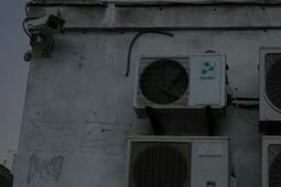 Klimatyzacja przemysłowa – nowoczesne rozwiązania dla dużych przestrzeni