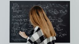 Reforma edukacji: nowe podstawy programowe w szkołach podstawowych już za rok