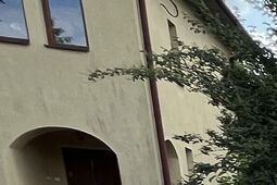 Zostawili sześć metrów dziurawej ulicy. Mieszkańcy Rudnickiej oburzeni