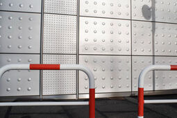 Barierki U11A i U12A w infrastrukturze miejskiej – bezpieczeństwo, które widać