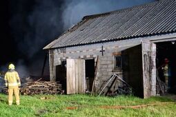 Wpadka podpalacza. Zatrzymali go, gdy wychodził z zapalniczką ze stodoły