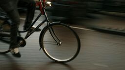 Nietrzeźwa matka wiozła rowerem 13-miesięcznego syna