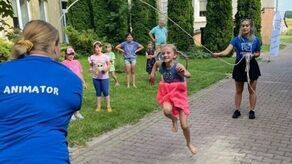 Objazdowe Zabawy Podwórkowe wracają. Bezpłatne animacje dla dzieci w trzech dzielnicach Lublina