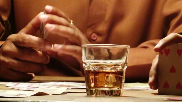 Na czym polega detoks alkoholowy? Sprawdź, jak przebiega pierwszy krok do trzeźwości!