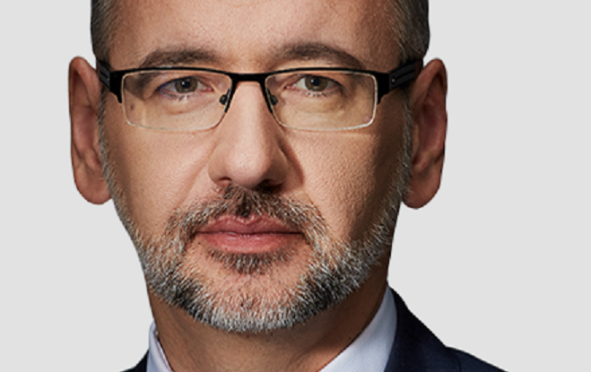 Pobicie Adama Niedzielskiego. Policja zatrzymała sprawców