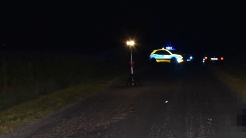 Wypadek wydarzył się w sobotę po godz. 21 między miejscowościami Żurawce Osada a Chodywańce w powiecie tomaszowskim
