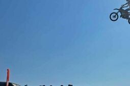 Na kółkach, więc na okrągło. Motoryzacyjna impreza w Zamościu