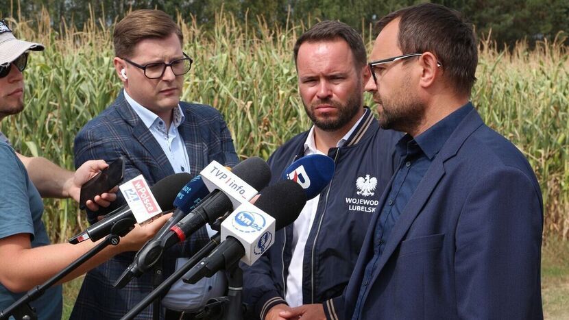 Wybuch drona w Osinach. Zespół prokuratorów kontynuuje oględziny