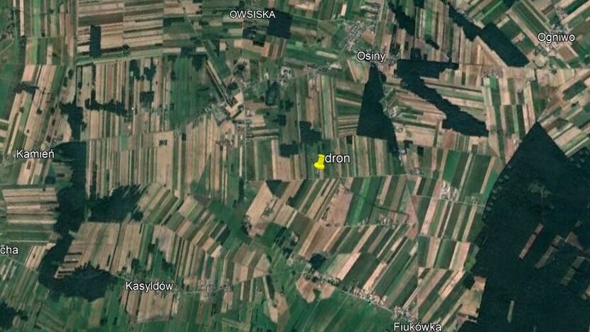 Na mapie zaznaczyliśmy miejsce eksplozji drona, który uderzył w pole kukurydzy na Lubelszczyźnie