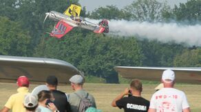 Niebo pełne emocji. Lotnicze gwiazdy wystąpiły w Radawcu