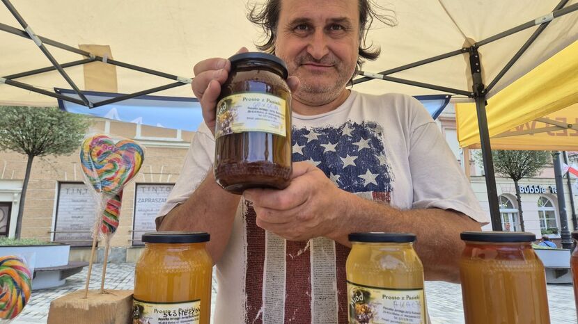 Stare Miasto płynące miodem. Trwa VII Wojewódzkie Lubelskie Święto Miodu