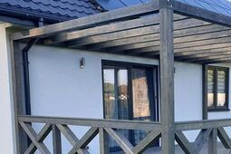 Krótki poradnik budowy pergoli w mieście