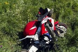 Groźny wypadek motocyklisty w Tarnawatce. 28-latek trafił do szpitala