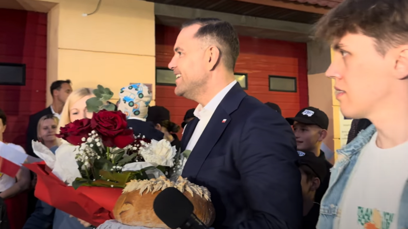 Na godziny przed zakończeniem kampanii wyborczej, przed drugą turą, cały Chrzanów witał przyszłego prezydenta, życząc mu powodzenia. Nadszedł czas podziękowań?<br />
<br />