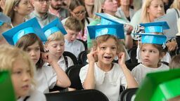 Odwiedziliśmy Szkołę Podstawową nr 16 im. Fryderyka Chopina w Lublinie, gdzie uroczystość rozpoczęcia nowego roku była połączona z pasowaniem na uczniów klas pierwszych.