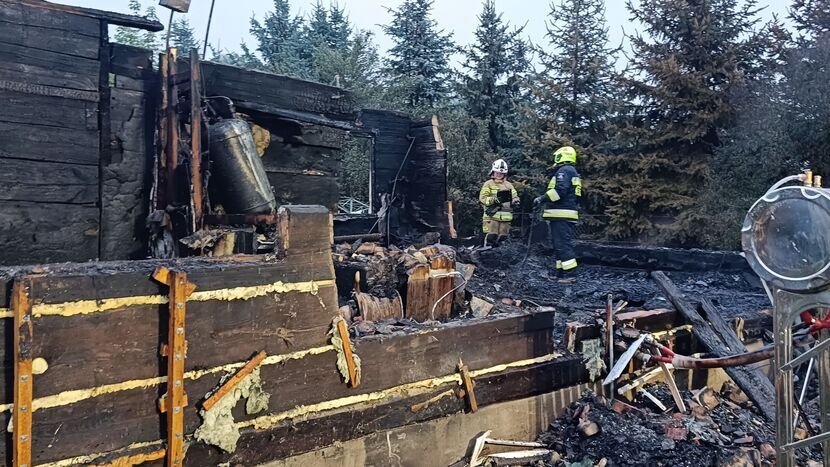 Dom spłonął doszczętnie. Ojciec i syn nie przeżyli