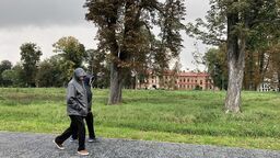 Grunt między ulicami Piłsudskiego, Kamienną i Koszary spółka Grabscy kupiła wiele lat temu od Agencji Mienia Wojskowego, ale dotąd nie uzyskała zgody na realizację planowanej tutaj inwestycji. Być może teraz, po zmianie projektu, się uda