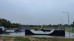 Skoki na rowerze i gra w kosza. Coś nowego dla młodzieży 