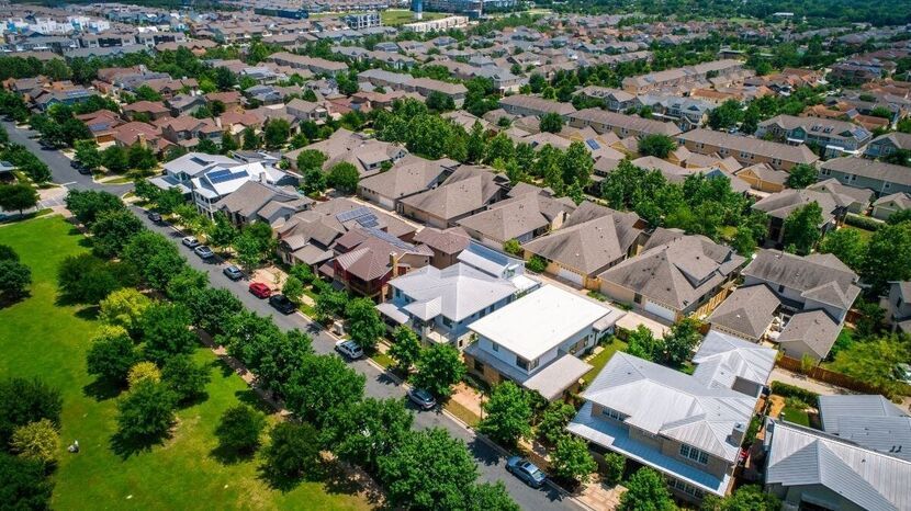 Pafos, Limassol, a może Larnaka? Analizujemy, które cypryjskie miasto wybrać pod inwestycję w 2025 roku.