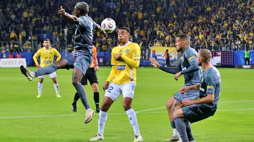 Nudy do przerwy, meczycho po przerwie. Motor i Radomiak na remis