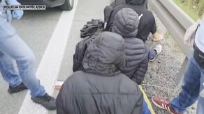 Kurierzy z Mołdawii przewozili nielegalnych imigrantów. Grozi im 8 lat 