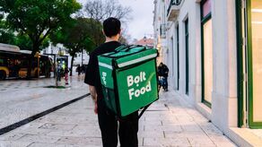 Jedzenie na dowóz coraz prostsze i wygodniejsze