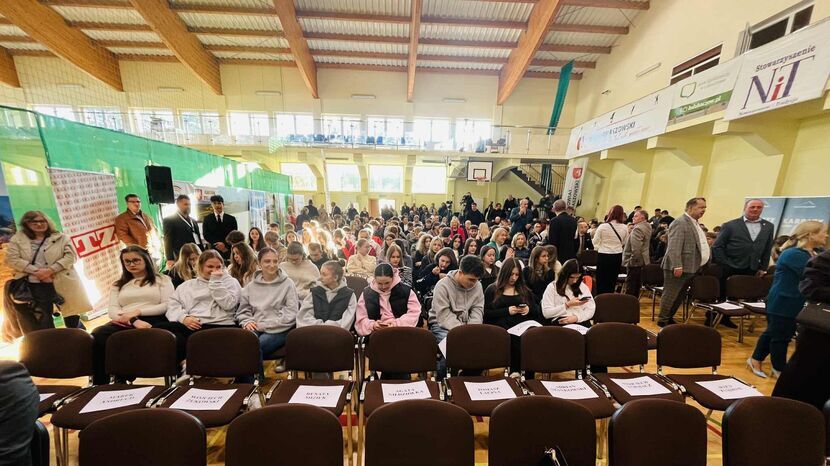 "Między informacją, a dezinformacją" - gościem specjalnym prezydent RP