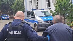 Groził nożem własnej rodzinie. 70-latek z gminy Stary Brus trafił do aresztu