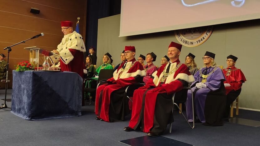 UMCS zainaugurował nowy rok akademicki. Rektor: „Tak dobrego roku nie było od lat”