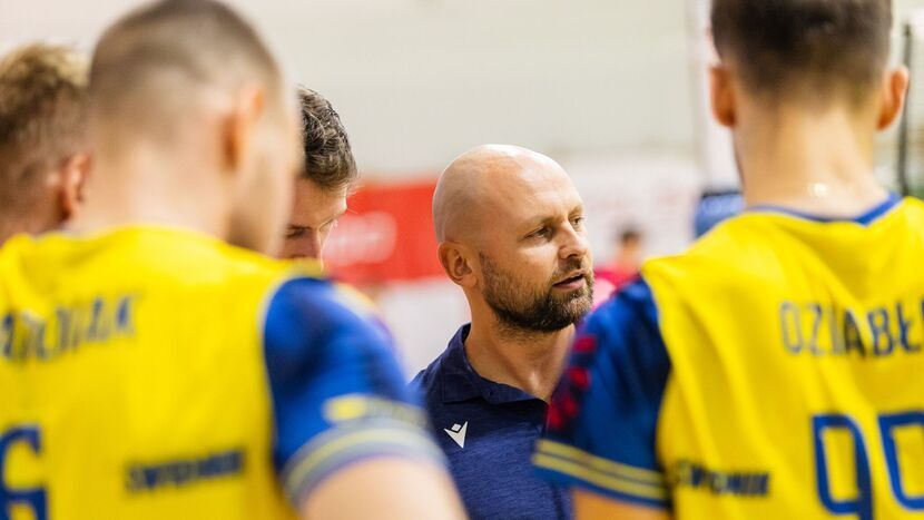 Trener PZL Leonardo Avia Jakub Guz może być zadowolony z postawy swoich zawodników, którzy pokonali BBTS Bielsko-Biała 3: