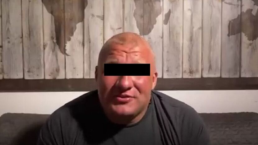 Wielki Bu znany jest z udziału w tzw. freak fightach i działalności w Internecie.
