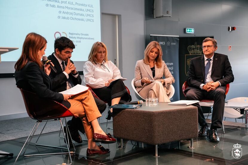 Celem Centrum Kompetencji Europejskich UMCS jest zbliżanie nauki do lokalnych społeczności oraz rozwijanie debaty o integracji europejskiej na poziomie regionalnym.